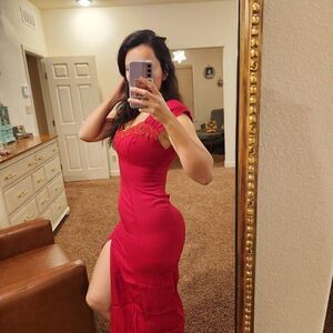 Jay Jacobs size 9-10 vintage Marilyn Monroe wine red sweetheart high slit dress